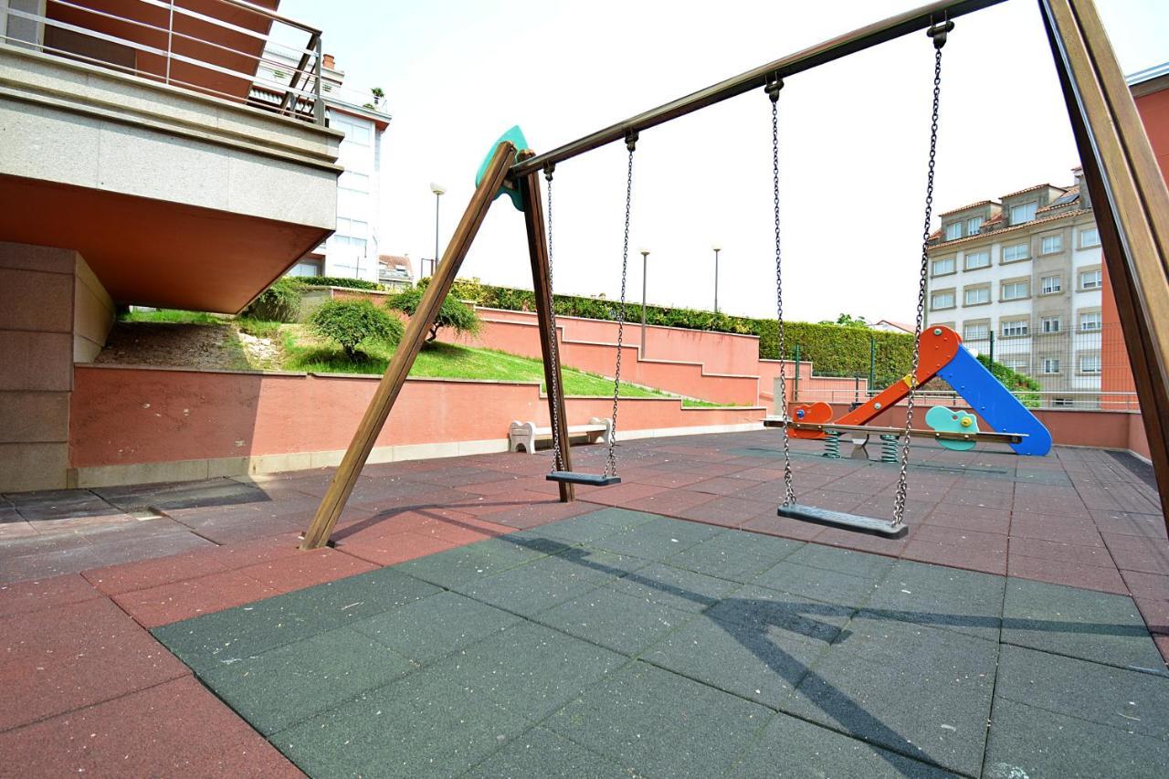 Galihost - Apartamento Con Piscina En El Centro De Sanxenxo Luaran gambar