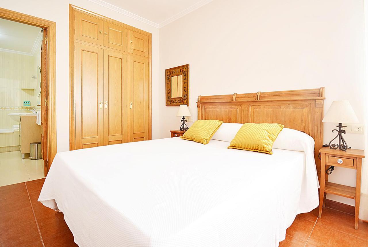 Galihost - Apartamento Con Piscina En El Centro De Sanxenxo Luaran gambar