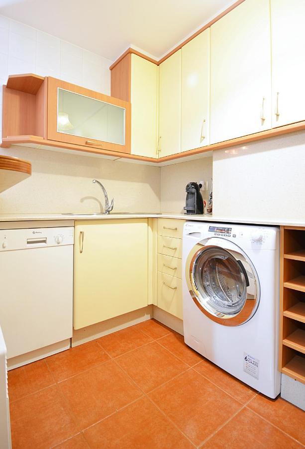 Galihost - Apartamento Con Piscina En El Centro De Sanxenxo Luaran gambar