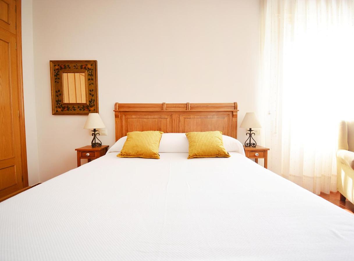 Galihost - Apartamento Con Piscina En El Centro De Sanxenxo Luaran gambar
